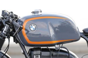 UPGRADE Tank-Lackierung zweifarbig inklusive Linierung